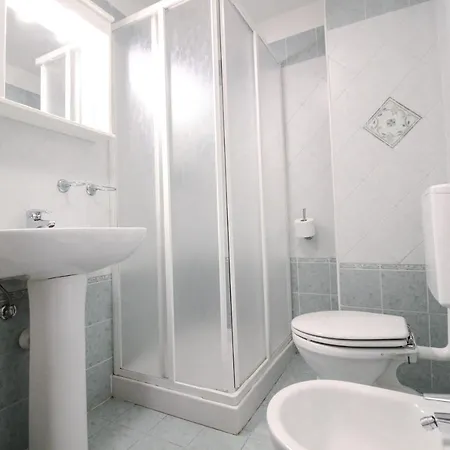 Aquila - Mono Chamousira Brusson